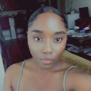 Meet your Posher, Terralyn